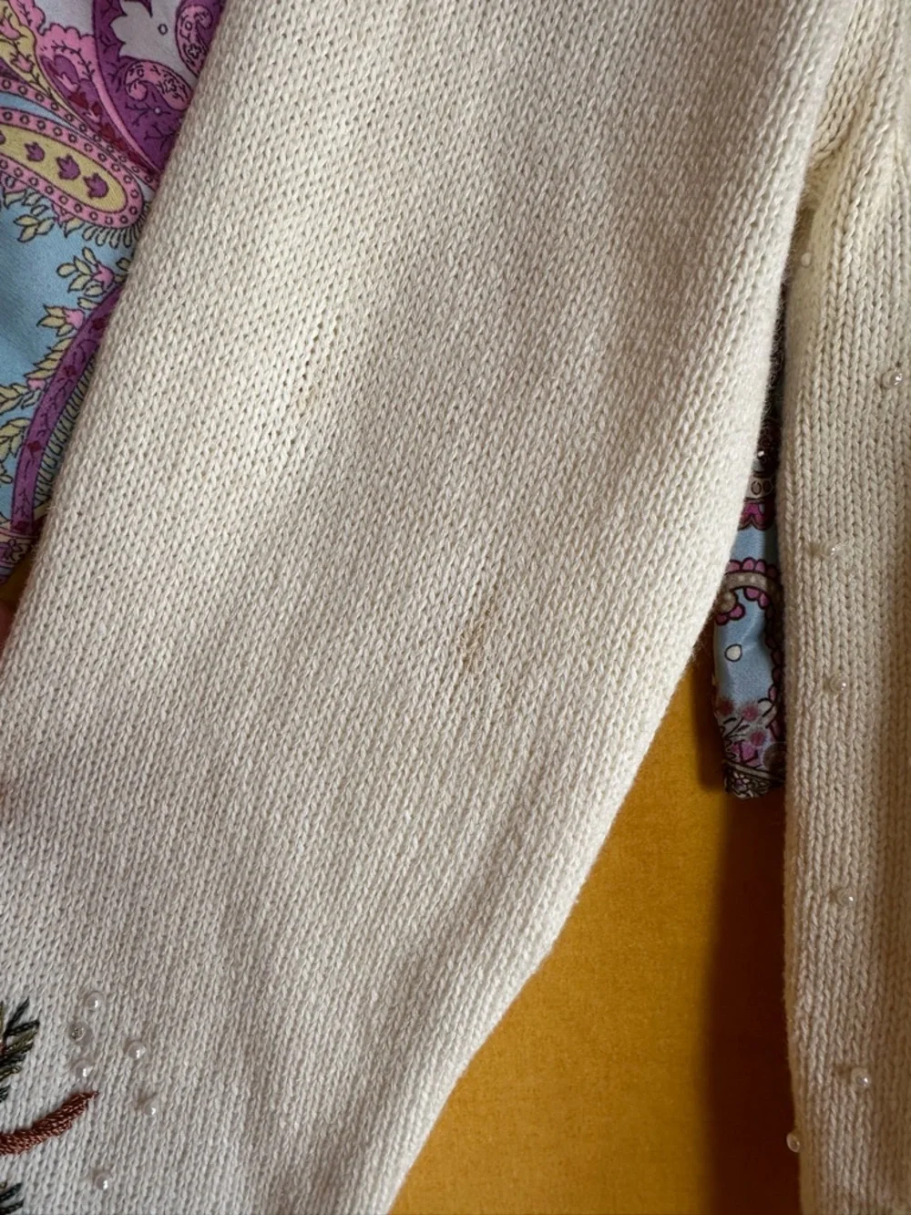 Vintage Cardinal Christmas Sweater Cardigan - Picture 7 of 7